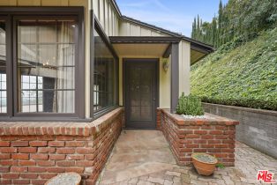 Single Family Residence, 13150 Mulholland dr, Beverly Hills, CA 90210 - 8