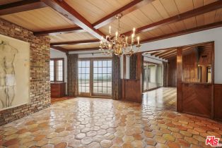 Single Family Residence, 13150 Mulholland dr, Beverly Hills, CA 90210 - 12