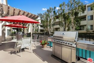 Condominium, 5325 Newcastle ave, Encino, CA 91316 - 31