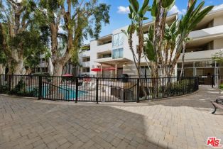 Condominium, 5325 Newcastle ave, Encino, CA 91316 - 32