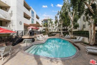 Condominium, 5325 Newcastle ave, Encino, CA 91316 - 30