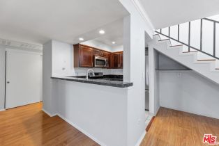 Condominium, 5325 Newcastle ave, Encino, CA 91316 - 10