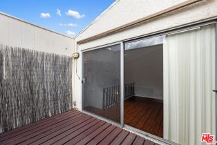 Condominium, 5325 Newcastle ave, Encino, CA 91316 - 15