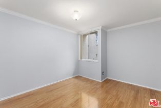 Condominium, 5325 Newcastle ave, Encino, CA 91316 - 18