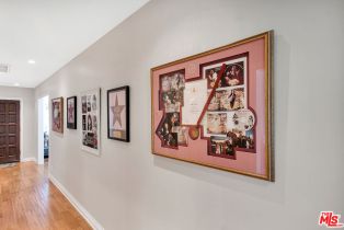 Single Family Residence, 3733 Willowcrest ave, Studio City, CA 91604 - 11