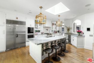 , 4028 Alta Mesa dr, Studio City, CA 91604 - 13