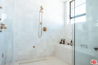 , 115 Park pl, Venice, CA 90291 - 31