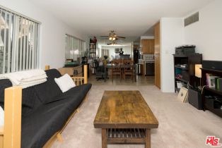 Condominium, 18547 Collins st, Tarzana, CA 91356 - 5