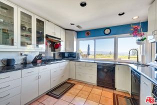 Single Family Residence, 21749 Planewood dr, Woodland Hills, CA 91364 - 18