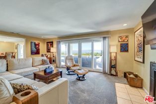 Single Family Residence, 21749 Planewood dr, Woodland Hills, CA 91364 - 12