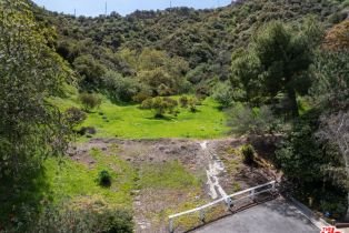 Land, 3423   Standish Dr, Encino, CA  Encino, CA 91436