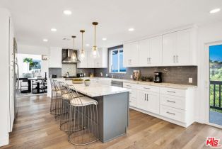 Single Family Residence, 11559 Dona Teresa dr, Studio City, CA 91604 - 4