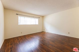 Condominium, 5330 Zelzah ave, Encino, CA 91316 - 12