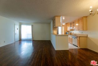 Condominium, 5330 Zelzah ave, Encino, CA 91316 - 5