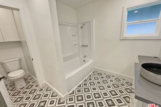 Single Family Residence, 7165 Wardlow rd, Long Beach, CA 90808 - 7