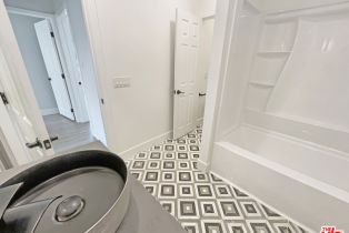 Single Family Residence, 7165 Wardlow rd, Long Beach, CA 90808 - 20