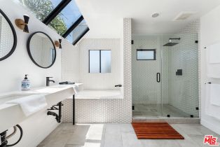 Single Family Residence, 611 Mildred ave, Venice, CA 90291 - 13