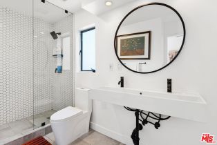 Single Family Residence, 611 Mildred ave, Venice, CA 90291 - 10