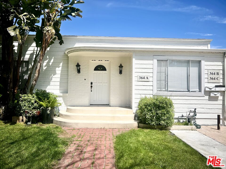 , 364 San Vicente blvd, West Hollywood , CA 90048 - 1