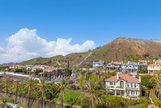 , 16814 Calle Bellevista, Pacific Palisades, CA 90272 - 9