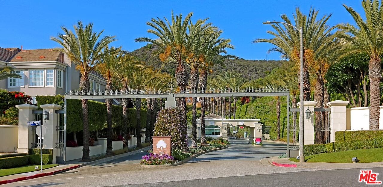 , 16814 Calle Bellevista, Pacific Palisades, CA 90272 - 1