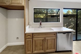 Condominium, 99 Streamwood, Irvine, CA 92620 - 11