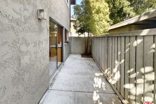 Condominium, 99 Streamwood, Irvine, CA 92620 - 9