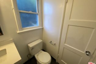 Single Family Residence, 16843 Magnolia blvd, Encino, CA 91436 - 9