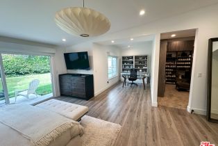 , 24125 Bessemer st, Woodland Hills, CA 91367 - 11