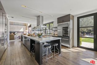 Single Family Residence, 3270 Serra rd, Malibu, CA 90265 - 7