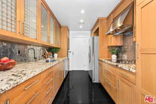 Condominium, 1121 Olive dr, West Hollywood , CA 90069 - 6