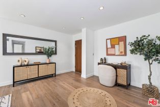 Condominium, 1121 Olive dr, West Hollywood , CA 90069 - 4