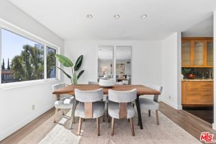 Condominium, 1121 Olive dr, West Hollywood , CA 90069 - 5
