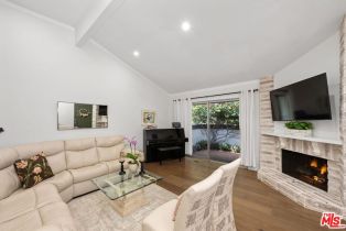 Condominium, 1590 Palisades dr, Pacific Palisades, CA 90272 - 9