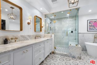 Condominium, 235 Reeves dr, Beverly Hills, CA 90212 - 19