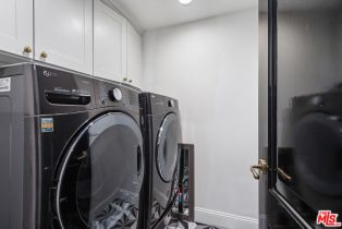 Condominium, 235 Reeves dr, Beverly Hills, CA 90212 - 24