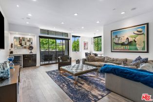 Condominium, 235  S Reeves Dr, Beverly Hills, CA  Beverly Hills, CA 90212