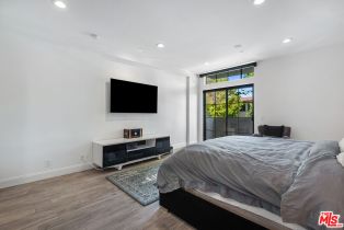 Condominium, 235 Reeves dr, Beverly Hills, CA 90212 - 18