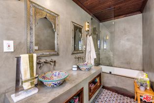 , 3092 Laurel Canyon blvd, Studio City, CA 91604 - 14