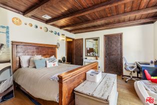 , 3092 Laurel Canyon blvd, Studio City, CA 91604 - 13