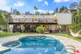 , 3092 Laurel Canyon blvd, Studio City, CA 91604 - 3