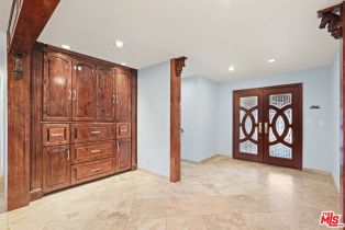 Single Family Residence, 148 Van Nuys ave, Oxnard, CA 93035 - 4