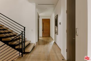 Single Family Residence, 14058 Davana ter, Sherman Oaks, CA 91423 - 7