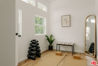 Single Family Residence, 14058 Davana ter, Sherman Oaks, CA 91423 - 33