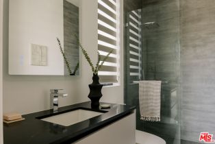 Single Family Residence, 14058 Davana ter, Sherman Oaks, CA 91423 - 21