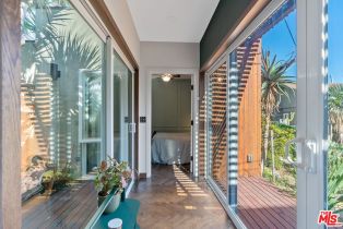 Apartment, 7507 Lexington ave, West Hollywood , CA 90046 - 7