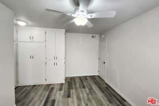 Condominium, 18555 Collins st, Tarzana, CA 91356 - 13