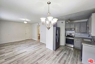 Condominium, 18555 Collins st, Tarzana, CA 91356 - 5