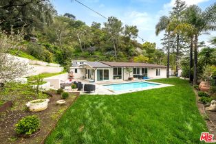 Single Family Residence, 1737 N Beverly Dr, Beverly Hills, CA  Beverly Hills, CA 90210