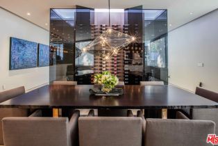 , 2210 Bowmont dr, Beverly Hills, CA 90210 - 9